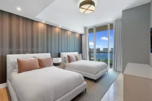 18501 Collins, Sunny Isles Beach, FL 33160 - Photo 25