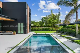 1960 NE 197th, Miami, FL 33179 - Photo 29