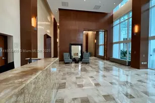 31 SE 5th, Miami, FL 33131 - Photo 35
