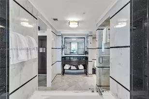 4391 Collins, Miami Beach, FL 33140 - Photo 33