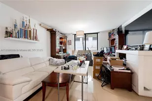 1621 Collins, Miami Beach, FL 33139 - Photo 17