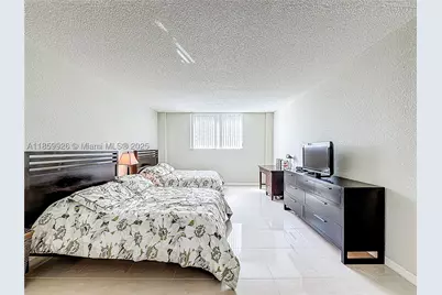 19380 Collins #308, Sunny Isles Beach, FL 33160 - Photo 23