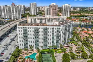 19380 Collins, Sunny Isles Beach, FL 33160 - Photo 51