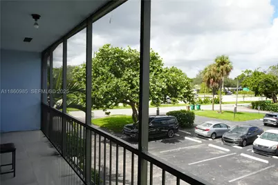 2800 S University #2A, Davie, FL 33328 - Photo 21