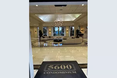 5600 Collins #11W, Miami Beach, FL 33140 - Photo 31