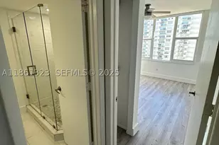 5600 Collins, Miami Beach, FL 33140 - Photo 9