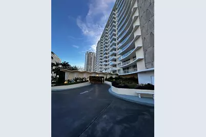 5600 Collins #11W, Miami Beach, FL 33140 - Photo 45