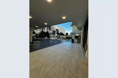 5600 Collins #11W, Miami Beach, FL 33140 - Photo 43