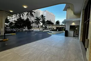 5600 Collins, Miami Beach, FL 33140 - Photo 43
