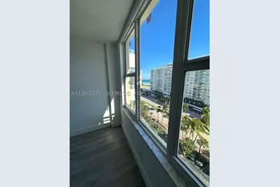 5600 Collins #11W, Miami Beach, FL 33140 - Photo 21