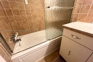2750 NE 183rd, Aventura, FL 33160 - Photo 29