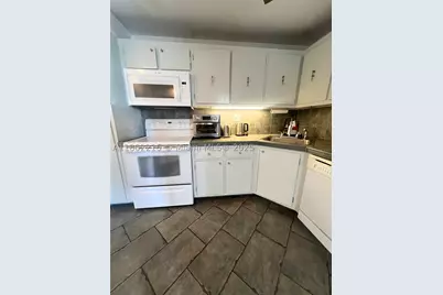 2750 NE 183rd #2707, Aventura, FL 33160 - Photo 21