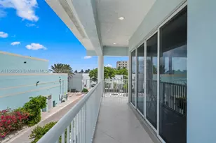 311 N Surf, Hollywood, FL 33019 - Photo 33