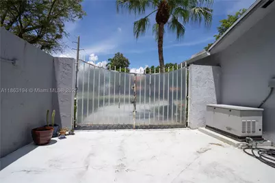 11680 SW 92nd, Miami, FL 33176 - Photo 27