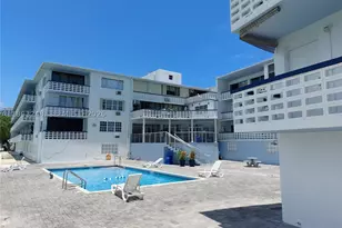 6484 Indian Creek, Miami Beach, FL 33141 - Photo 3