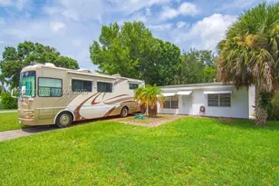 1650 5, Vero Beach, FL 32960 - Photo 1