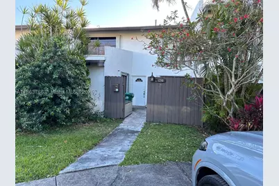 11208 SW 67th, Miami, FL 33173 - Photo 1