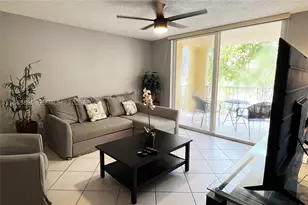 19555 E Country Club, Aventura, FL 33180 - Photo 17