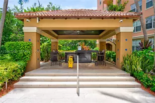 19555 E Country Club, Aventura, FL 33180 - Photo 27
