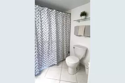 19555 E Country Club #8305, Aventura, FL 33180 - Photo 13