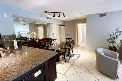 19555 E Country Club #8305, Aventura, FL 33180 - Photo 5