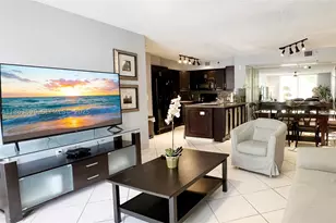 19555 E Country Club, Aventura, FL 33180 - Photo 3