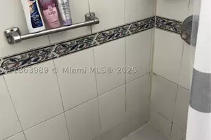 1178 NW 105th, Miami, FL 33150 - Photo 17