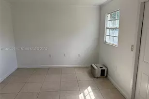 1178 NW 105th, Miami, FL 33150 - Photo 15