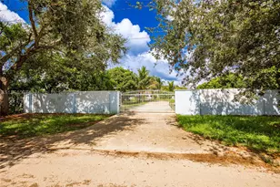 36520 SW 214th, Homestead, FL 33034 - Photo 9