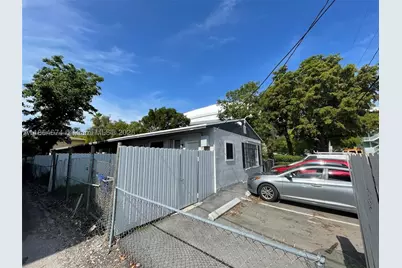 1346 NW 6th, Miami, FL 33125 - Photo 5
