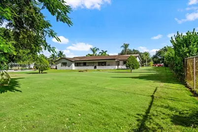 19926 SW 326th, Homestead, FL 33030 - Photo 7