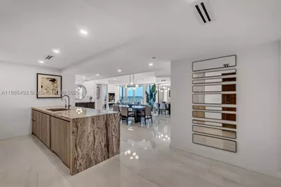 1500 Ocean #1003, Miami Beach, FL 33139 - Photo 3