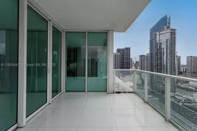 1040 Biscayne #3106, Miami, FL 33132 - Photo 29