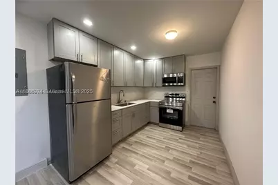 1255 NE 110th, Miami, FL 33161 - Photo 9