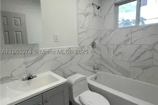 1255 NE 110th, Miami, FL 33161 - Photo 11