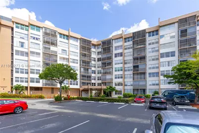 1000 Saint Charles #319, Pembroke Pines, FL 33026 - Photo 1