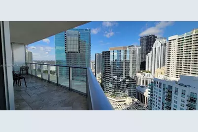1300 Brickell Bay #3007, Miami, FL 33131 - Photo 13