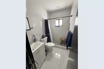 6411 W 27th #201, Hialeah, FL 33016 - Photo 21