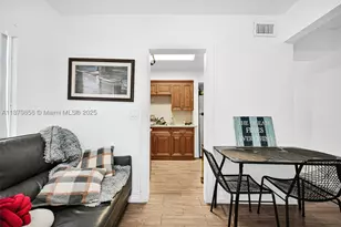 1784 Marseille, Miami Beach, FL 33141 - Photo 11