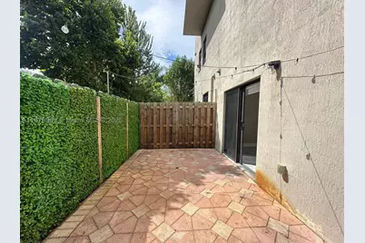 10413 NW 82nd #9, Doral, FL 33178 - Photo 19