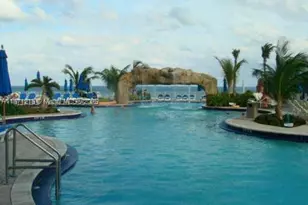 18001 Collins, Sunny Isles Beach, FL 33160 - Photo 3