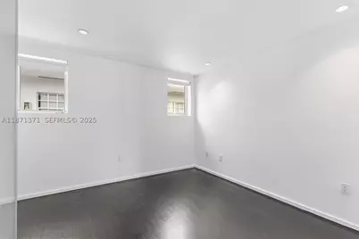 1601 West #210, Miami Beach, FL 33139 - Photo 17