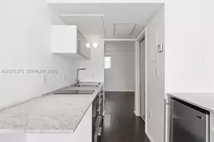 1601 W, Miami Beach, FL 33139 - Photo 13