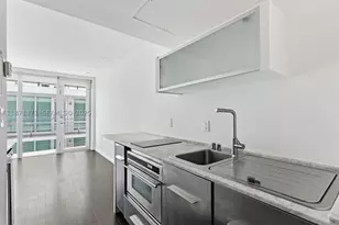 1601 W, Miami Beach, FL 33139 - Photo 11