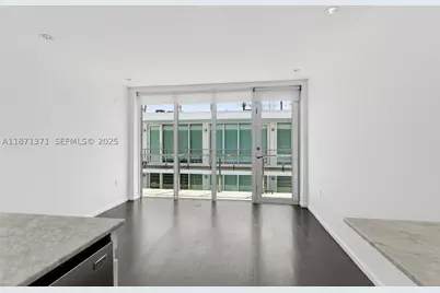 1601 West #210, Miami Beach, FL 33139 - Photo 7