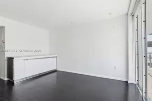 1601 W, Miami Beach, FL 33139 - Photo 9