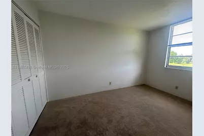 3993 Cypress Reach #303, Pompano Beach, FL 33069 - Photo 5