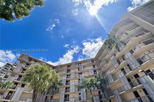 3301 N Country Club, Aventura, FL 33180 - Photo 17