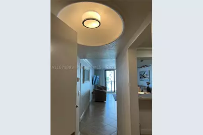 2301 S Ocean #506, Hollywood, FL 33019 - Photo 3