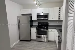 721 N Pine Island, Plantation, FL 33324 - Photo 3